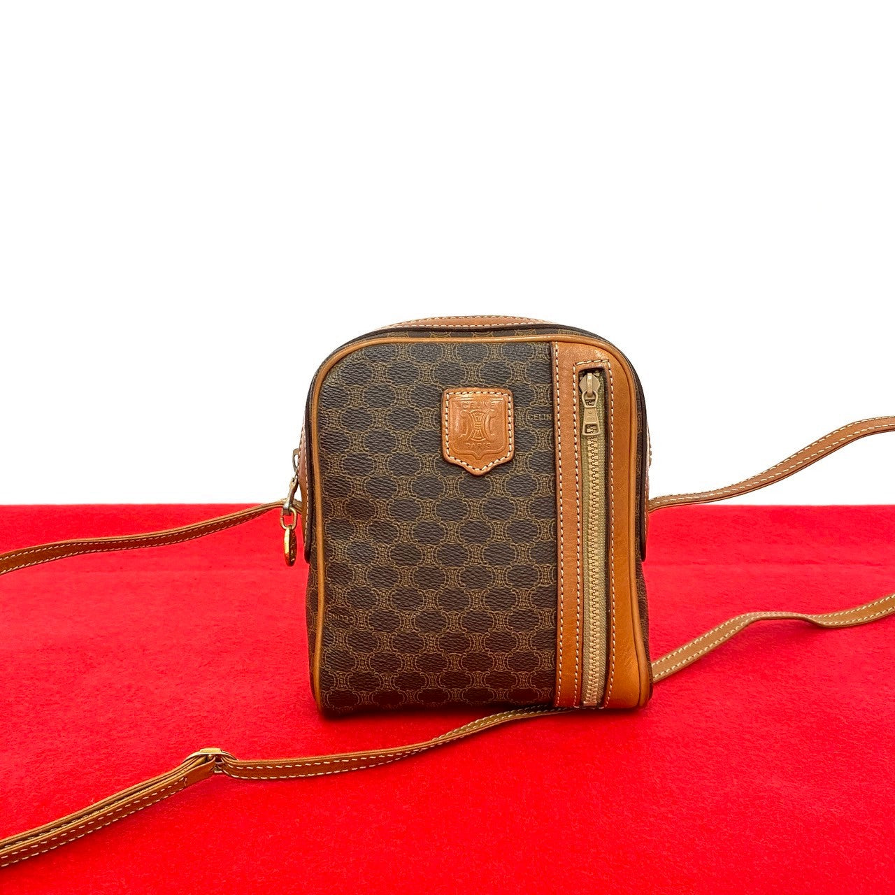 CELINE Shoulder Bag leather Brown