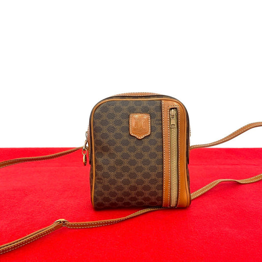 CELINE Shoulder Bag leather Brown