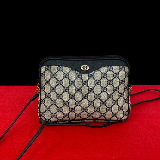 GUCCI Shoulder Bag leather Navy