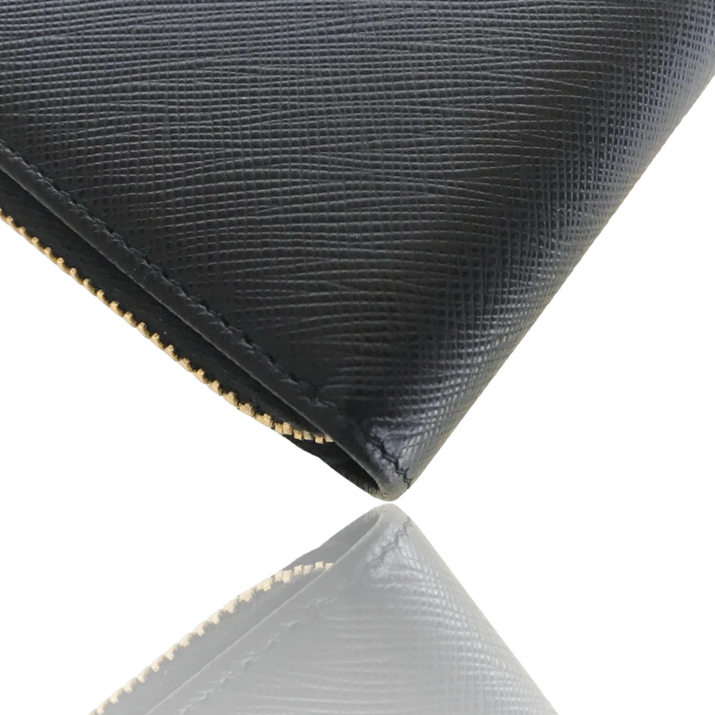 PRADA SAFFIANO ROUND ZIP LONG WALLET GOLD