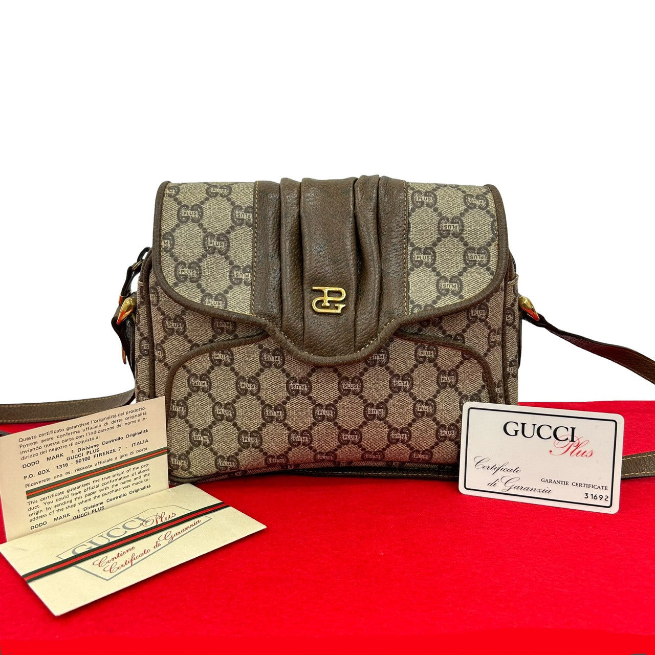 GUCCI Shoulder Bag leather Brown