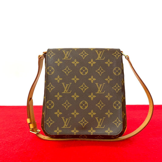 LOUIS VUITTON Shoulder Bag leather Brown Monogram Musette Salsa