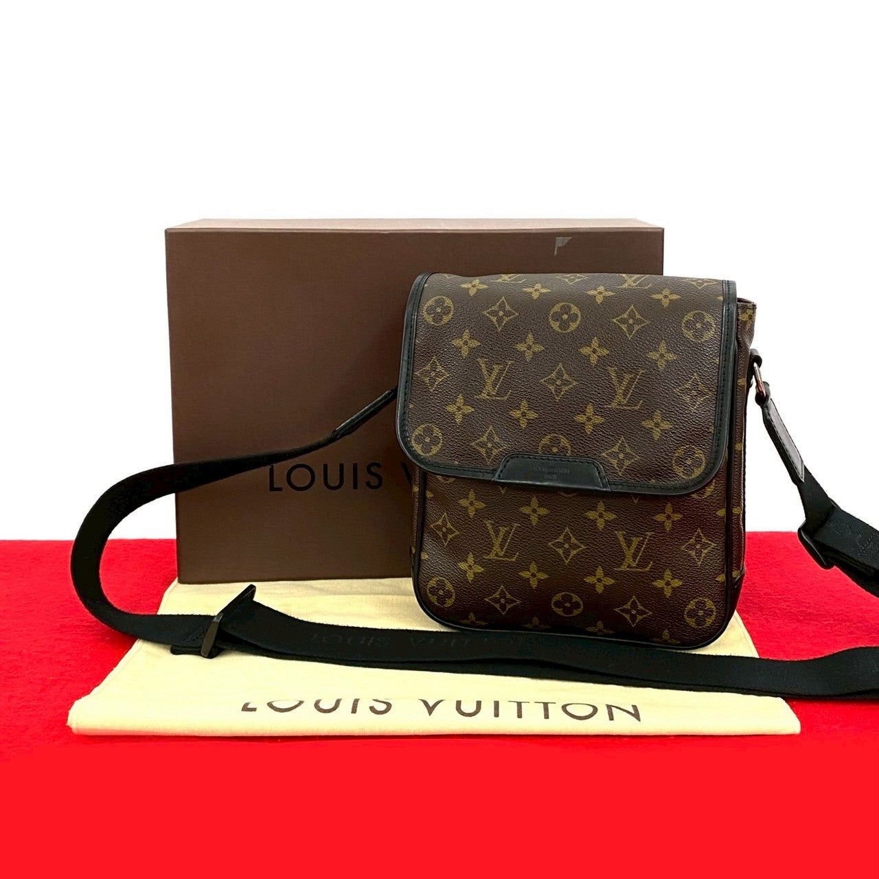 LOUIS VUITTON Shoulder Bag leather Brown Monogram Macassar Bus PM