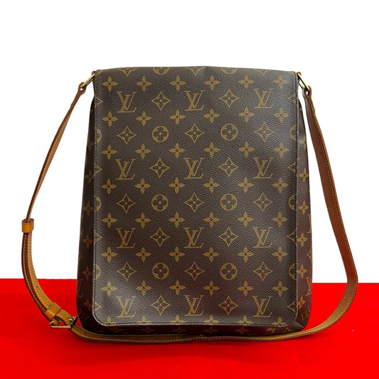 LOUIS VUITTON Shoulder Bag leather Brown Monogram Musette