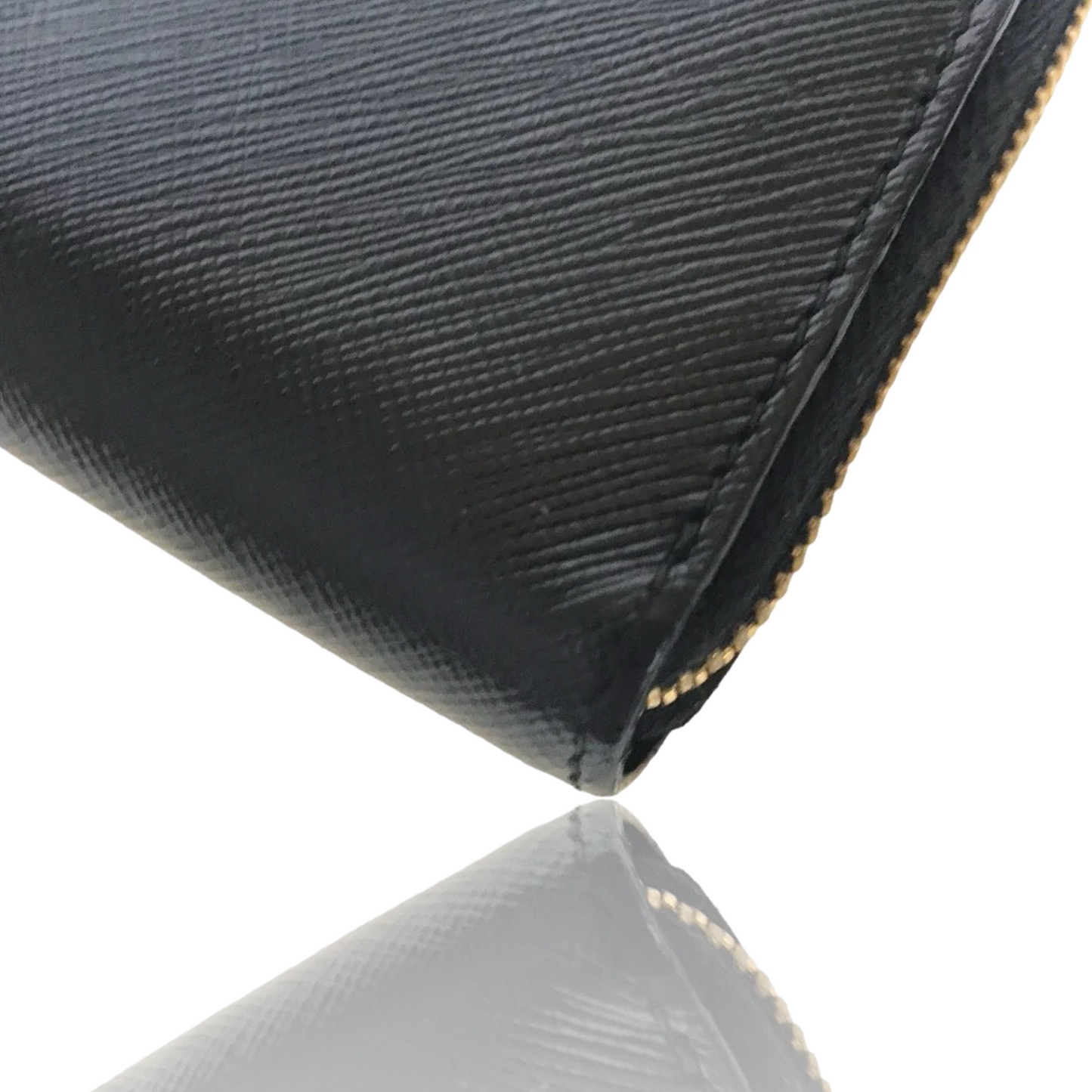 PRADA SAFFIANO ROUND ZIP LONG WALLET BLACK