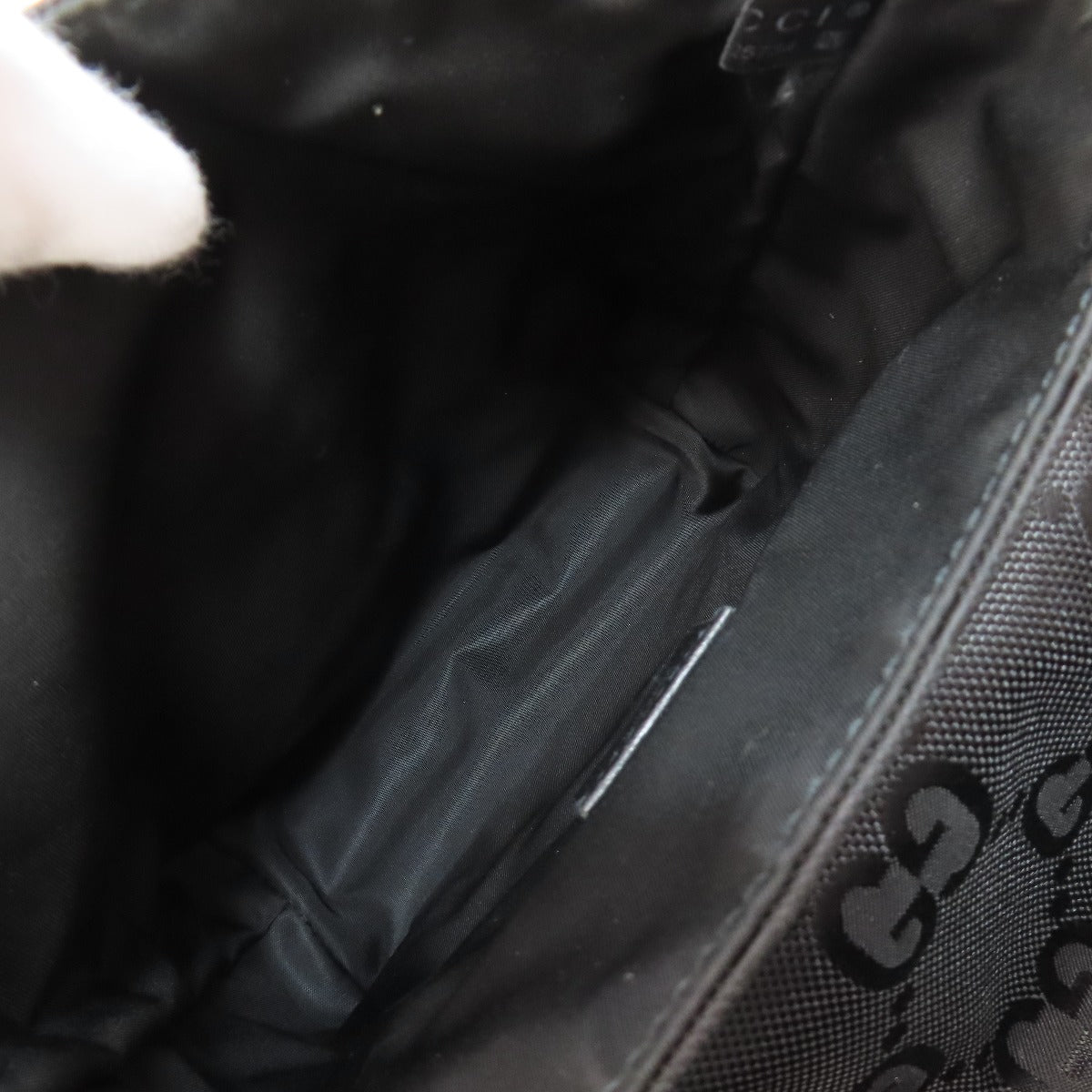 GUCCI Shoulder Bag 643858 Nylon black Off the grid Women Used Authentic