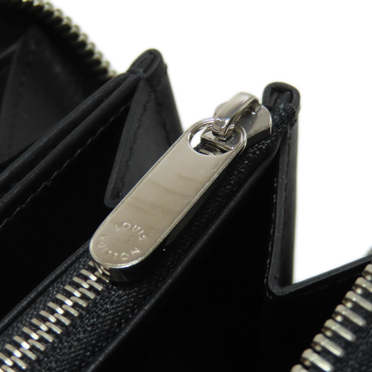 LOUIS VUITTON Long Wallet Purse M61867 Mahina leather black Zippy wallet Women Used Authentic
