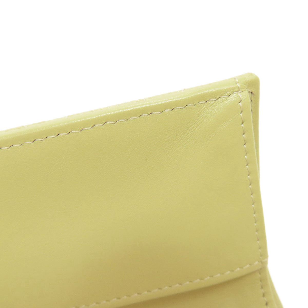 CHANEL Bifold Wallet Grained Calfskin Skin beige Matelasse Gold Metal
