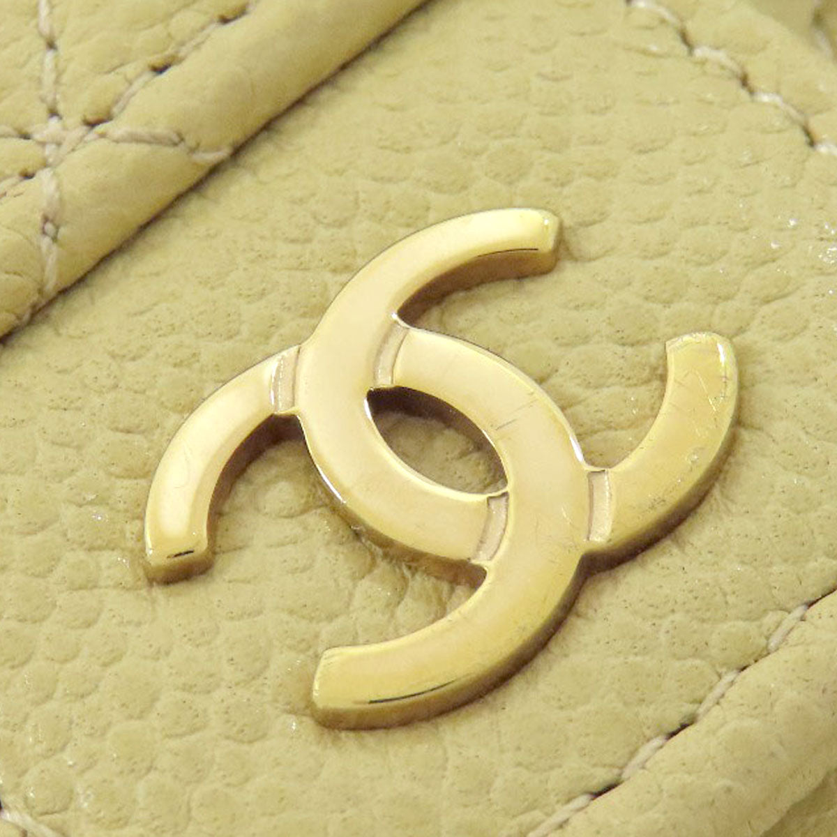 CHANEL Bifold Wallet Grained Calfskin Skin beige Matelasse Gold Metal