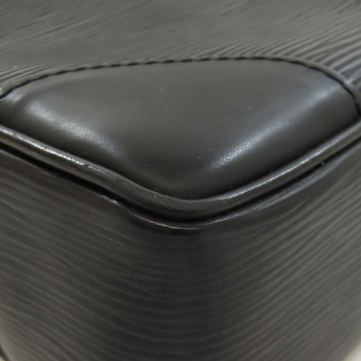 LOUIS VUITTON Business bag M40321 Epi black Porto Documan Voyajaj mens Used Authentic