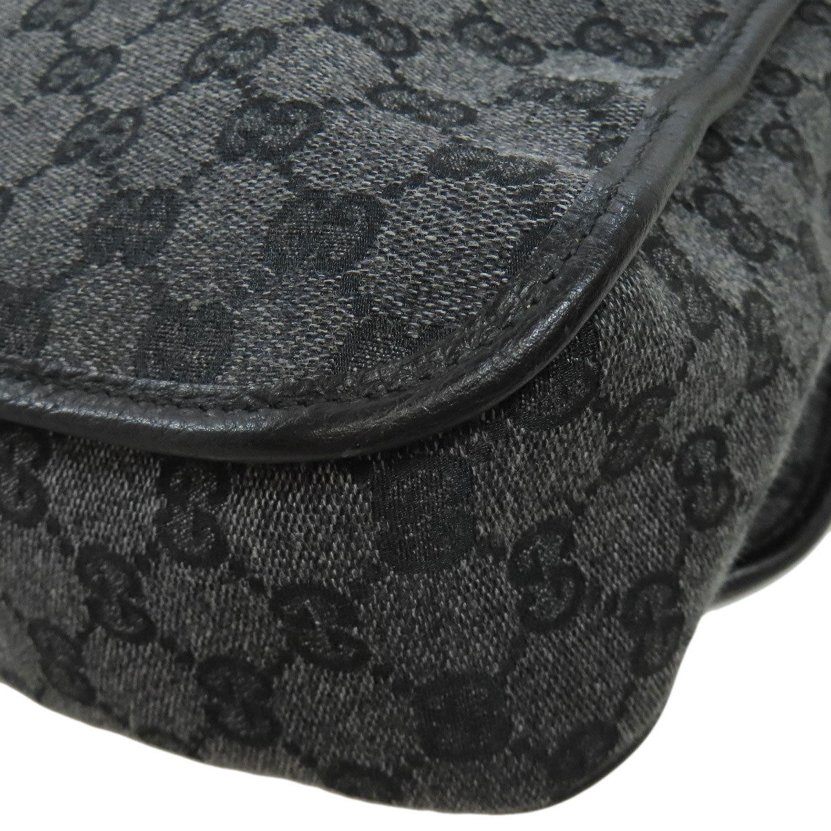 GUCCI Shoulder Bag 282524 canvas black Crest Messenger Outlet