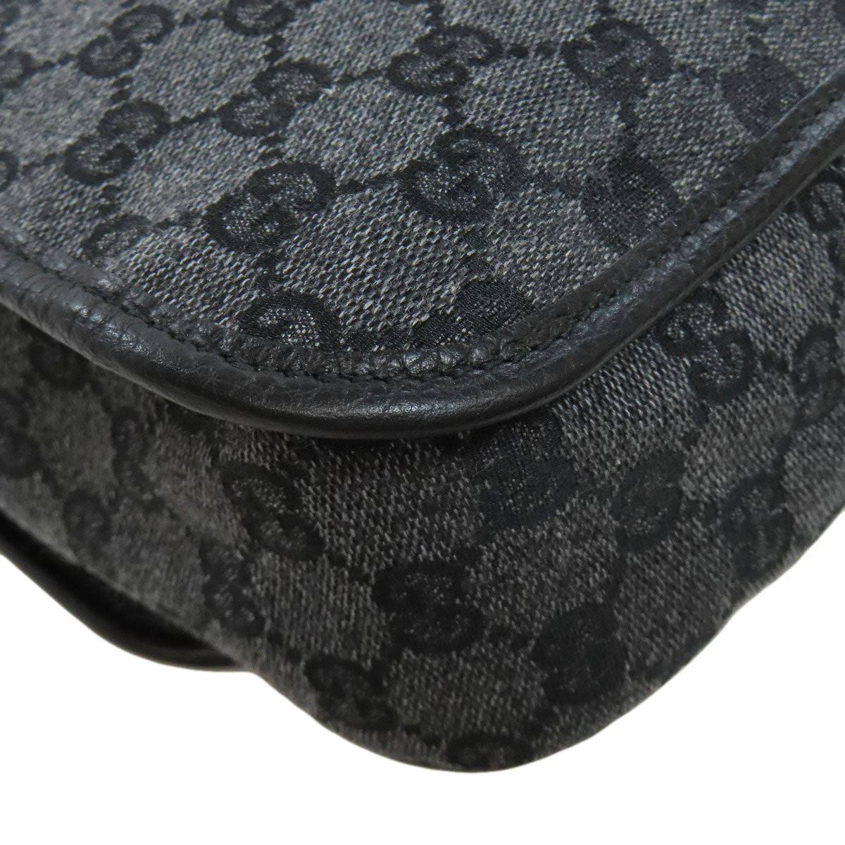 GUCCI Shoulder Bag 282524 canvas black Crest Messenger Outlet