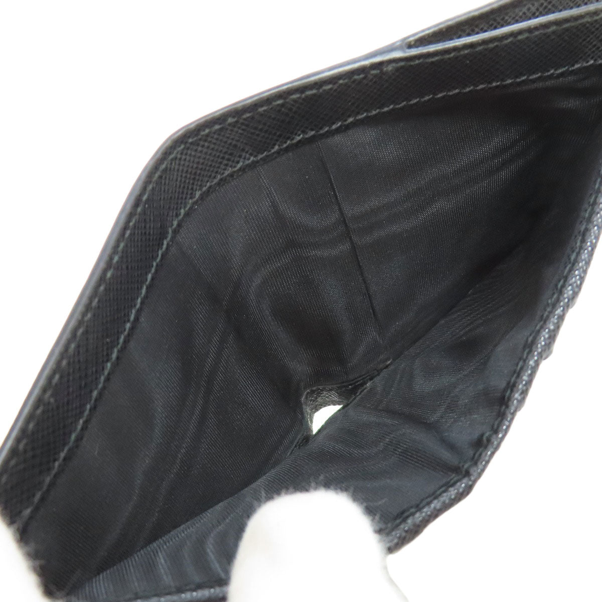 PRADA Bifold Wallet Safiano black logoMetal Women Used Authentic