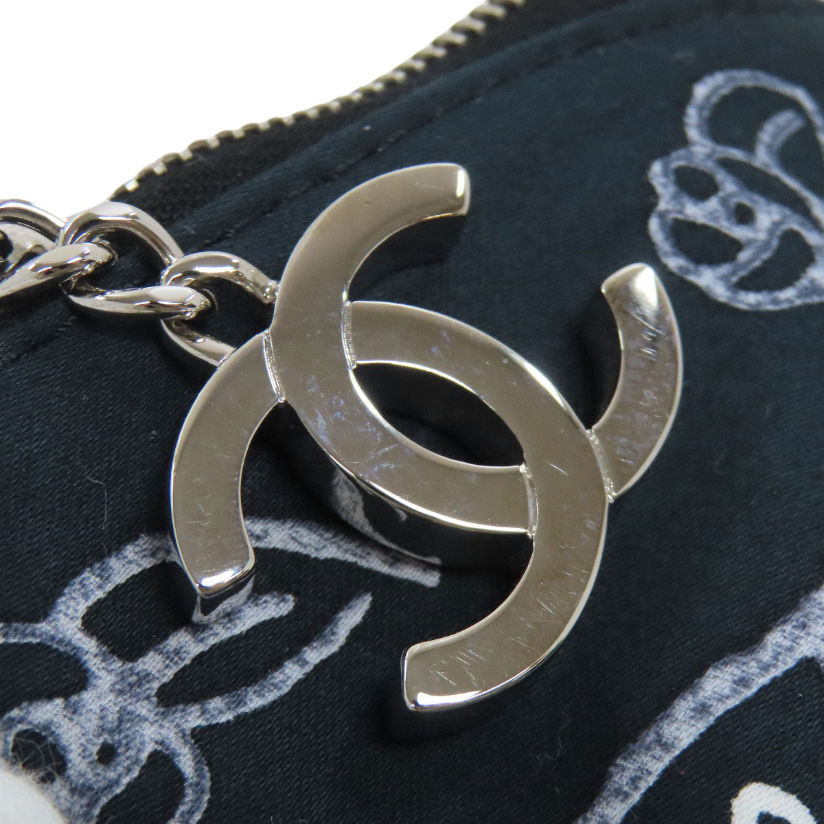CHANEL Cosmetics Pouch cotton black Paisley Pattern Silver Metal with Scrunchie