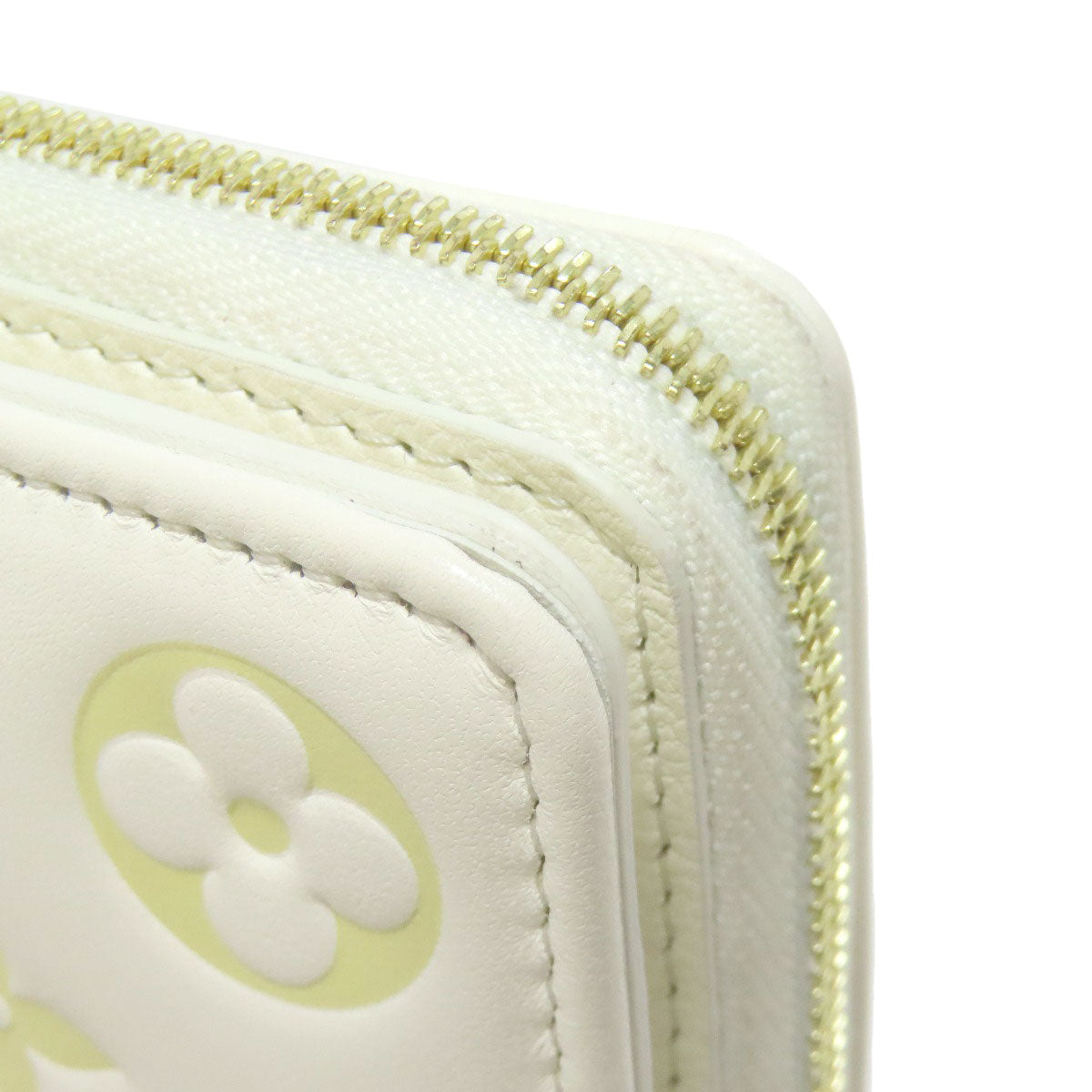 LOUIS VUITTON Bifold Wallet M11909 Calfskin white Portefeuille�ELoup Monogram Flower Women Used Authentic