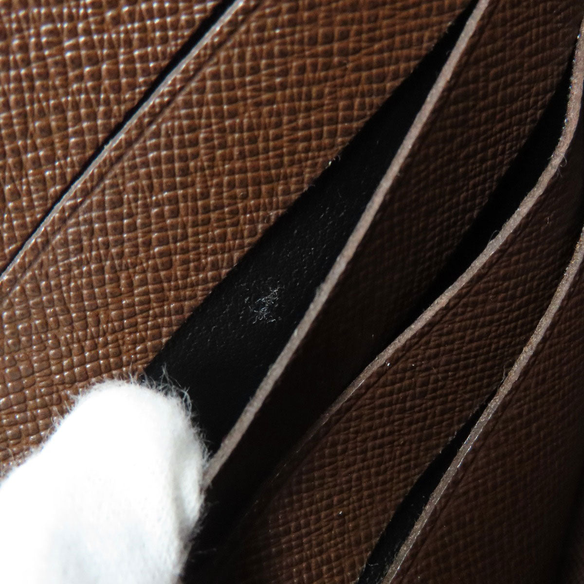 LOUIS VUITTON business bag M31148 Taiga Leather Brown Pavel