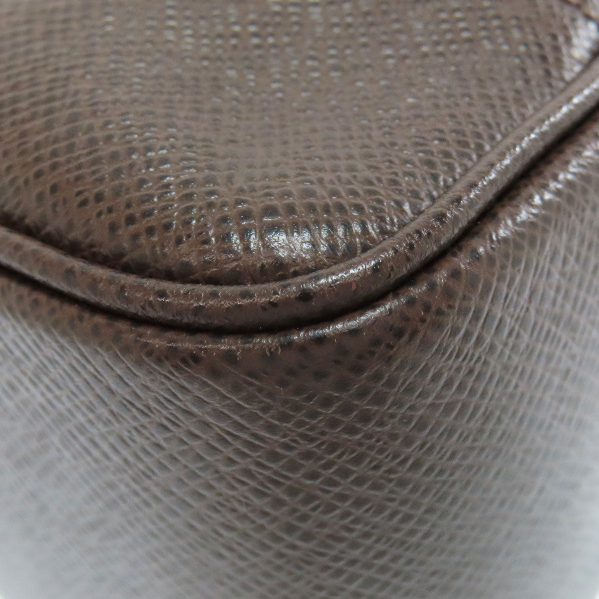 LOUIS VUITTON business bag M31148 Taiga Leather Brown Pavel