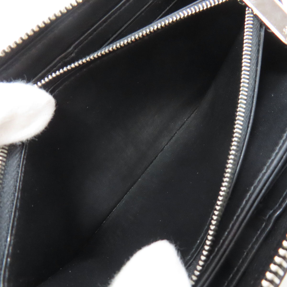 LOUIS VUITTON Long Wallet Purse M61867 Mahina leather black Zippy wallet Women Used Authentic