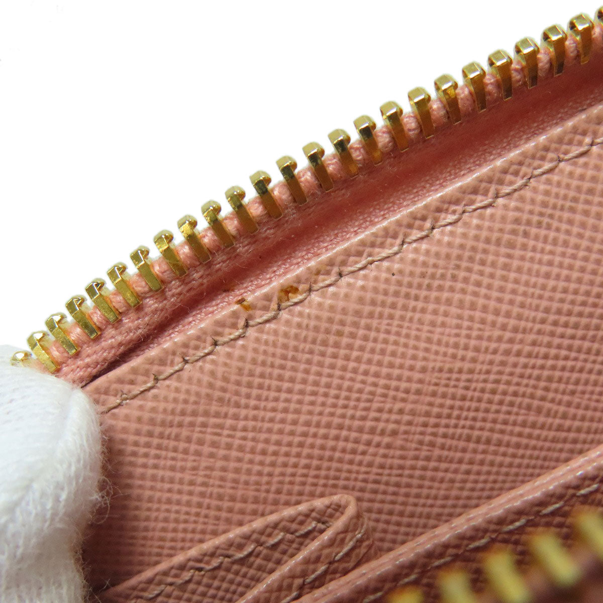 PRADA Coin case leather pink Saffiano logoMetal Women Used Authentic
