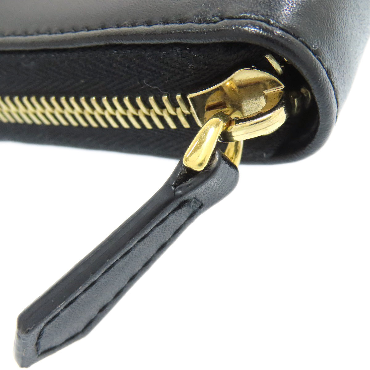 FENDI Long Wallet Purse leather black Zip Around