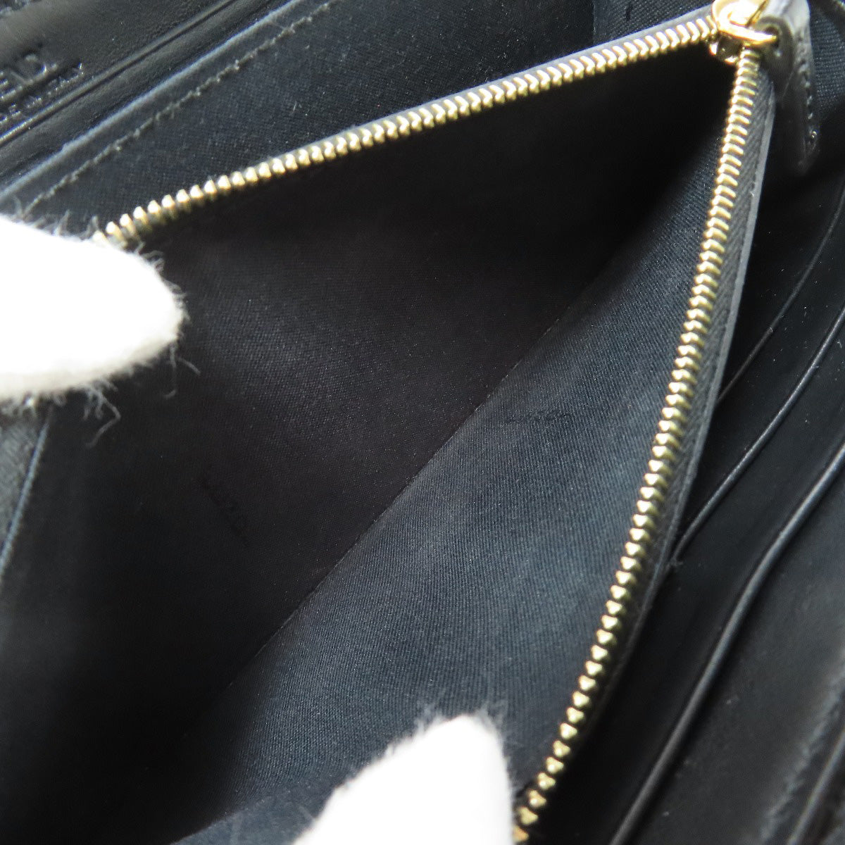 FENDI Long Wallet Purse leather black Zip Around