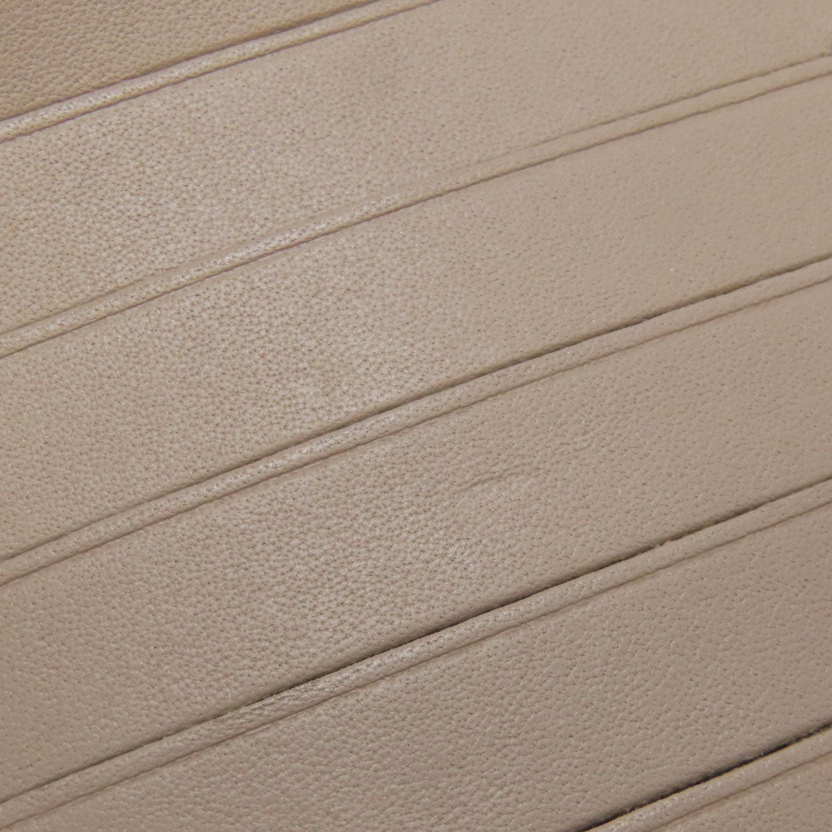 LOEWE Accessory pouch Calfskin gray Anagram Organizer