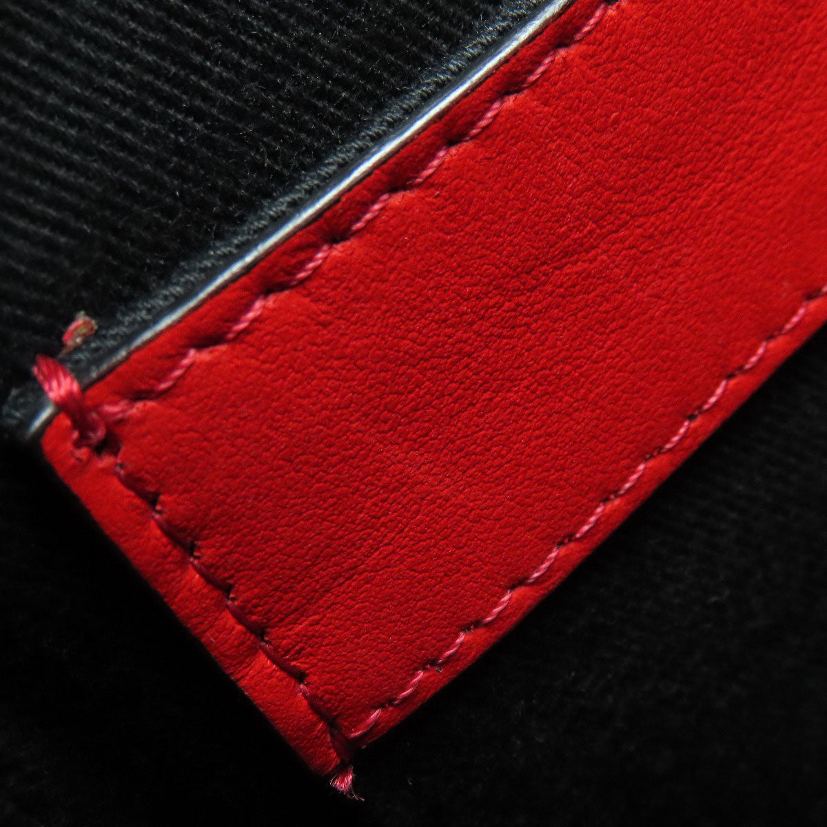 Christian Louboutin Shoulder Bag leather black Bench Reporter Studs