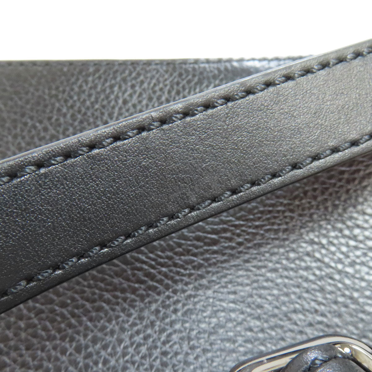 Christian Louboutin Shoulder Bag leather black Bench Reporter Studs