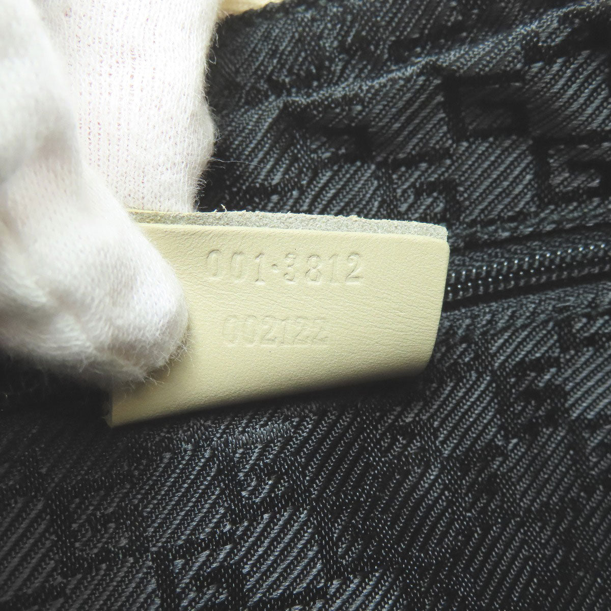 GUCCI Shoulder Bag 001・3312 leather white one belt