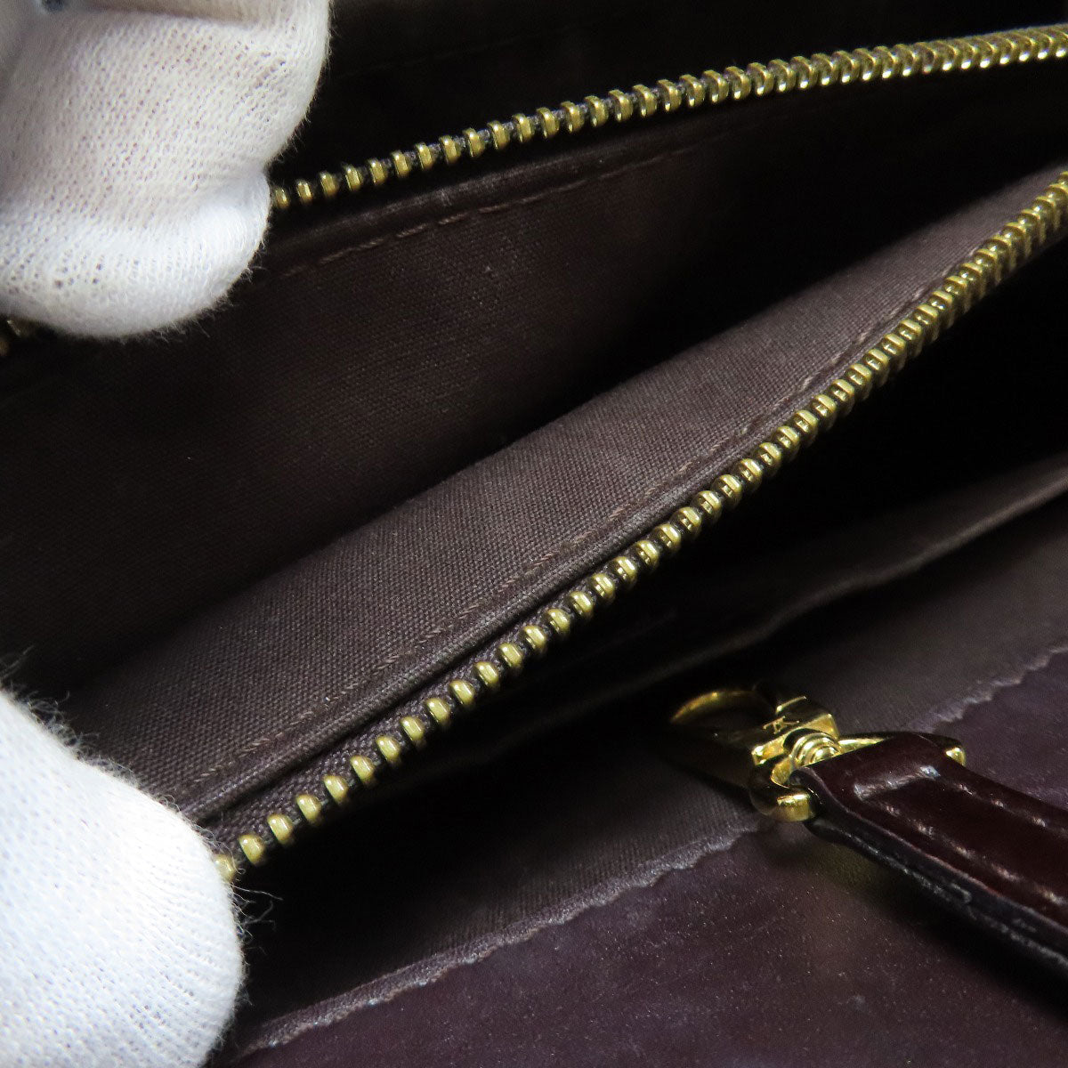 LOUIS VUITTON Handbag M50400 Vernis purple Montaigne MM