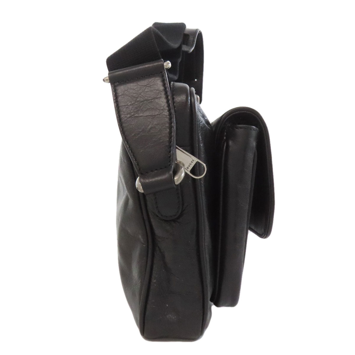 GUCCI Shoulder Bag 574760 leather black Messenger bag with logo