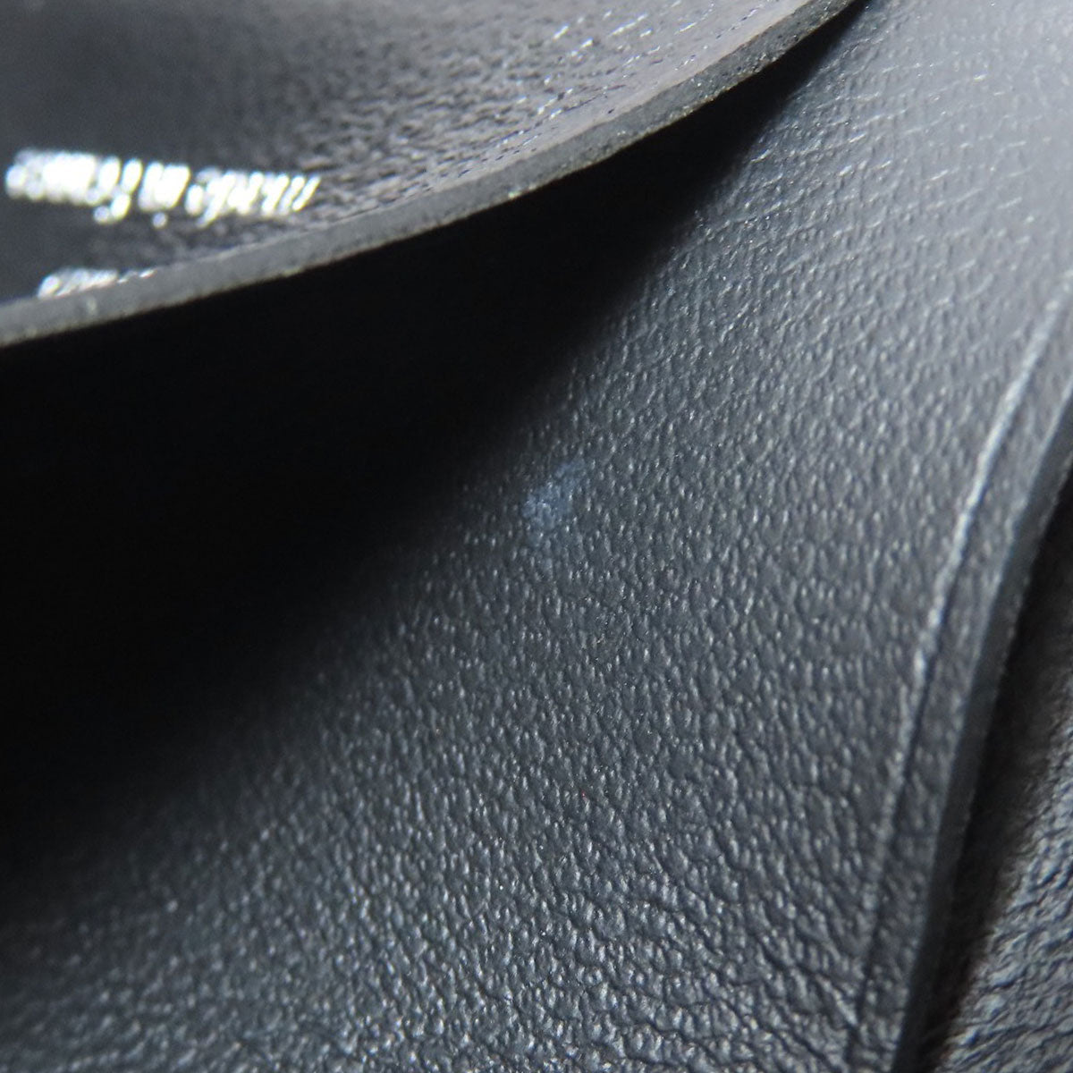 LOUIS VUITTON Bifold Wallet M67498 Mahina leather black Portefeuille Iris XS