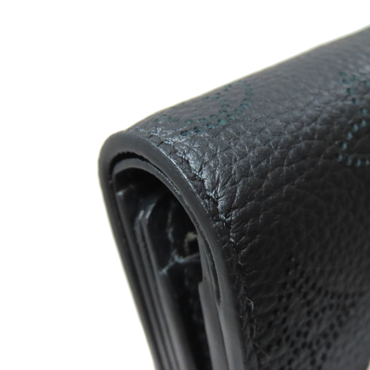 LOUIS VUITTON Bifold Wallet M67498 Mahina leather black Portefeuille Iris XS