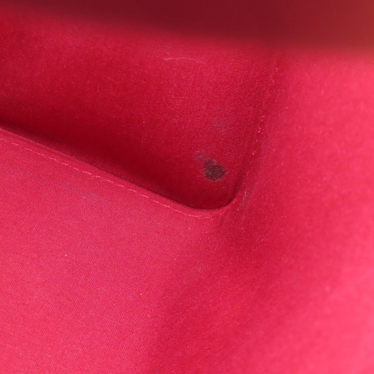 LOUIS VUITTON Handbag M91987 Vernis Red Roxbury Drive