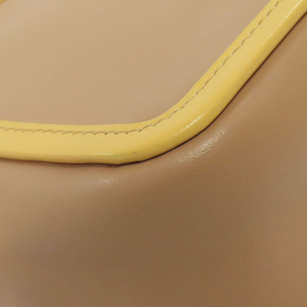 FENDI Shoulder Bag Calfskin beige Pochette Cam