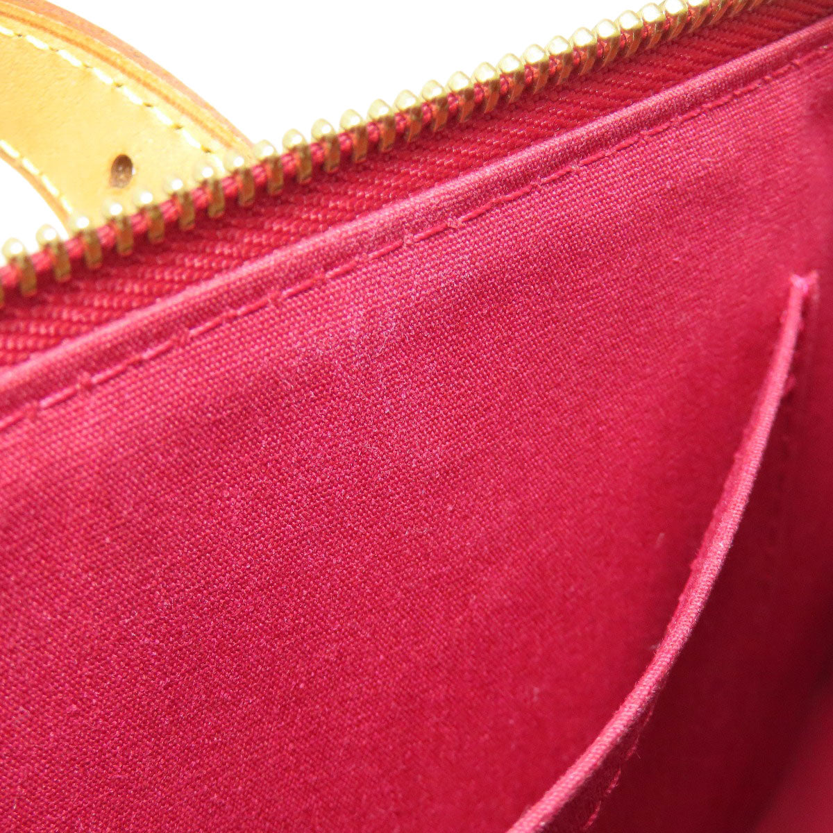 LOUIS VUITTON Handbag M93507 Vernis Red Rosewood Avenue