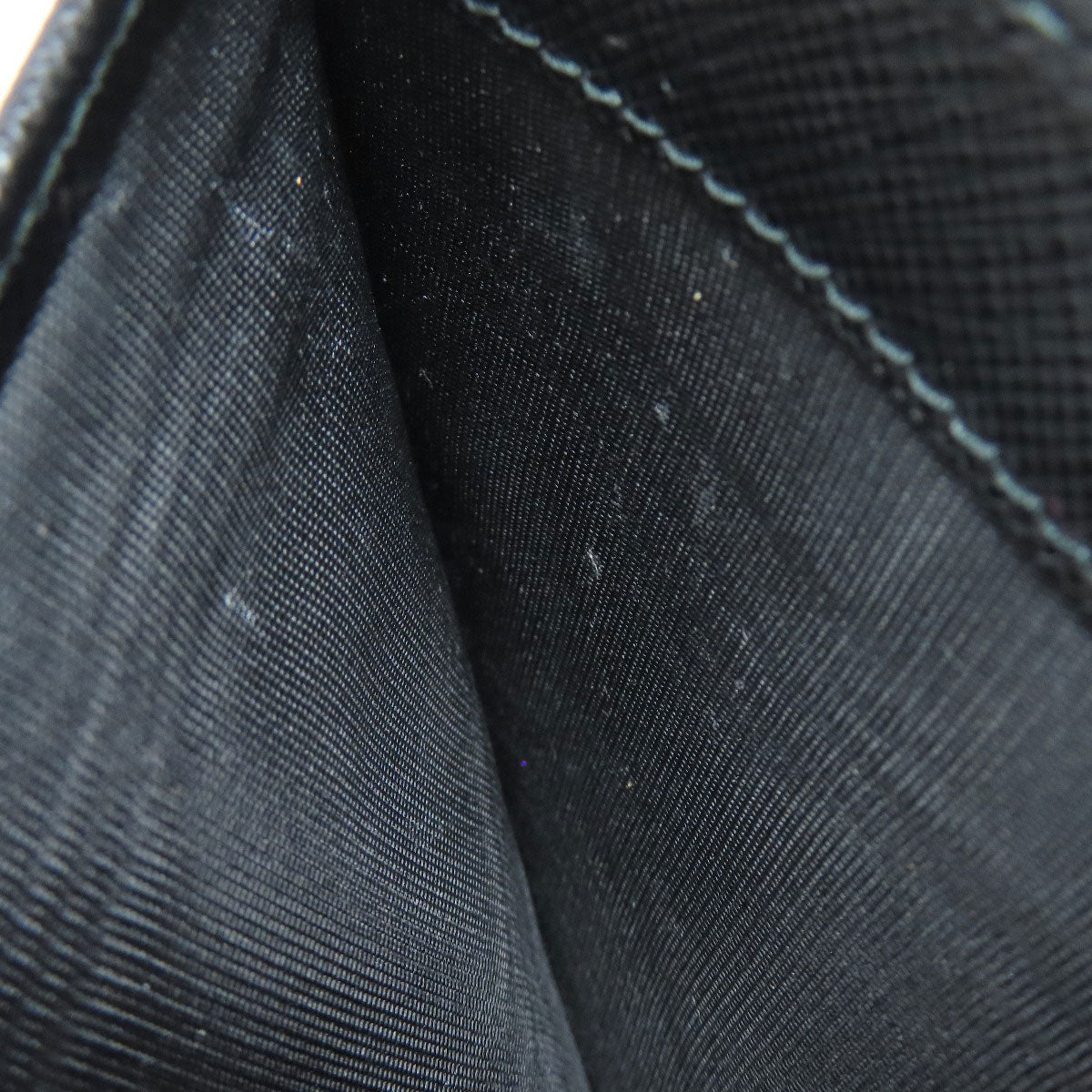 PRADA Bifold Wallet Safiano black Zip wallet