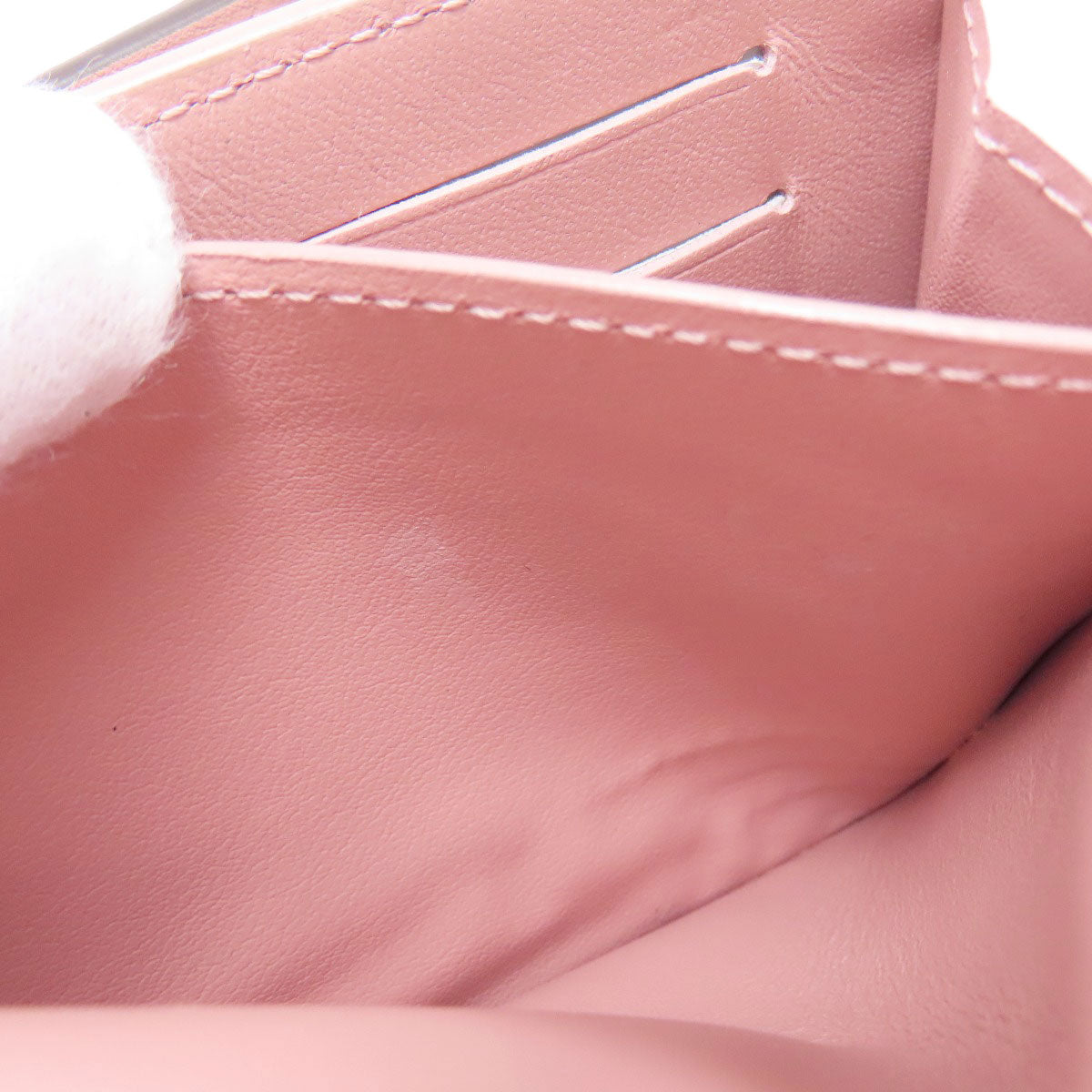 LOUIS VUITTON Bifold Wallet M80316 Mahina leather gray Portefeuille Iris Compact