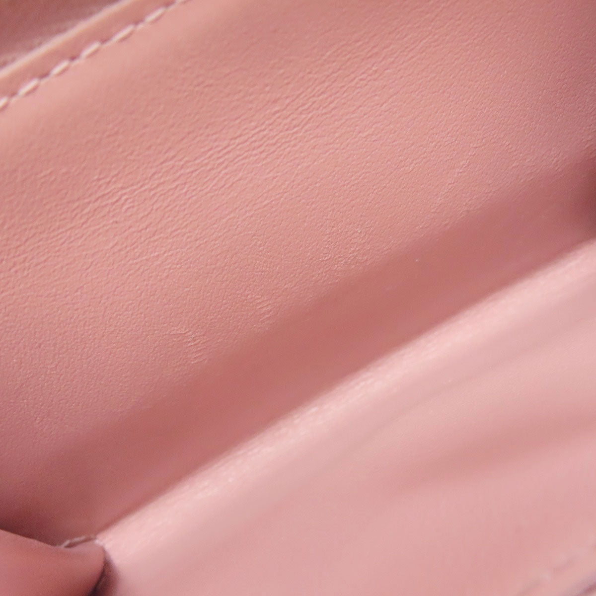 LOUIS VUITTON Bifold Wallet M80316 Mahina leather gray Portefeuille Iris Compact