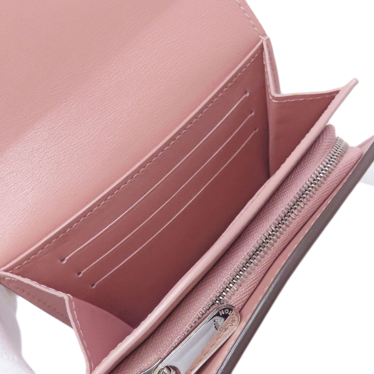 LOUIS VUITTON Bifold Wallet M80316 Mahina leather gray Portefeuille Iris Compact