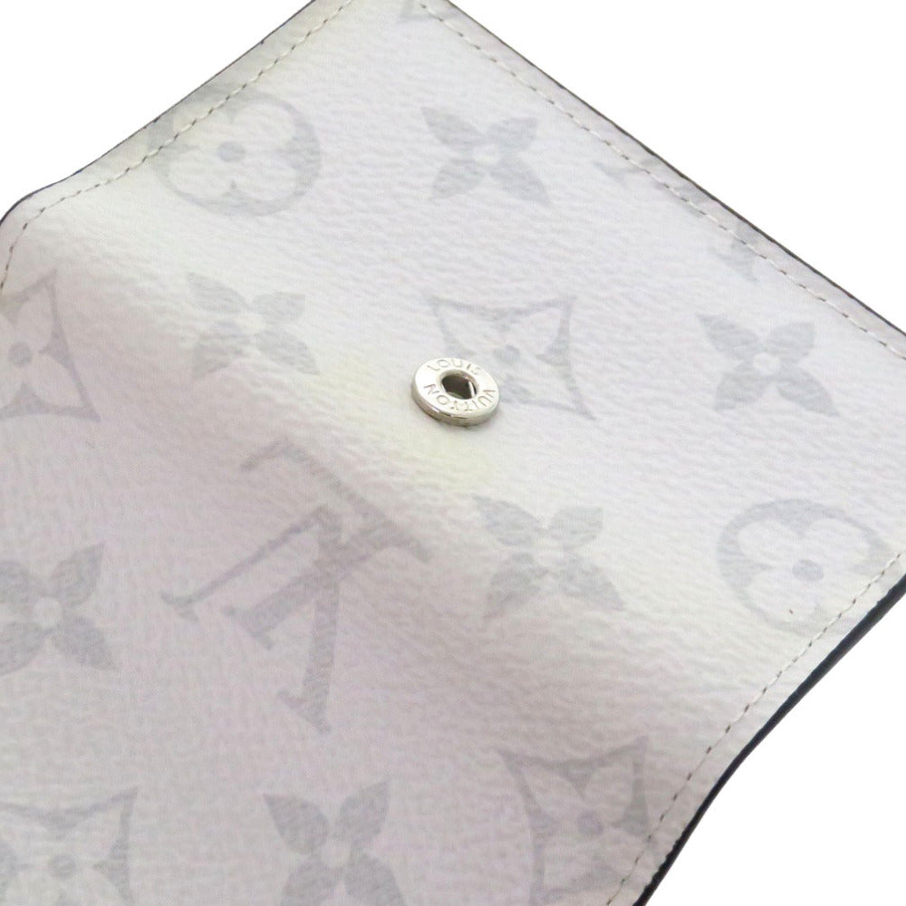 LOUIS VUITTON Tri-fold wallet M67621 Taiga white Monogram Taigalama Discovery Compact Wallet mens Used Authentic