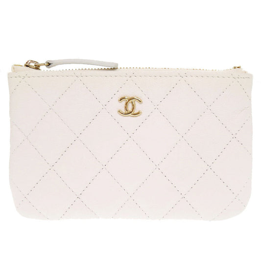 CHANEL Pouch Caviar skin white Matrasse COCO Mark Women Used Authentic