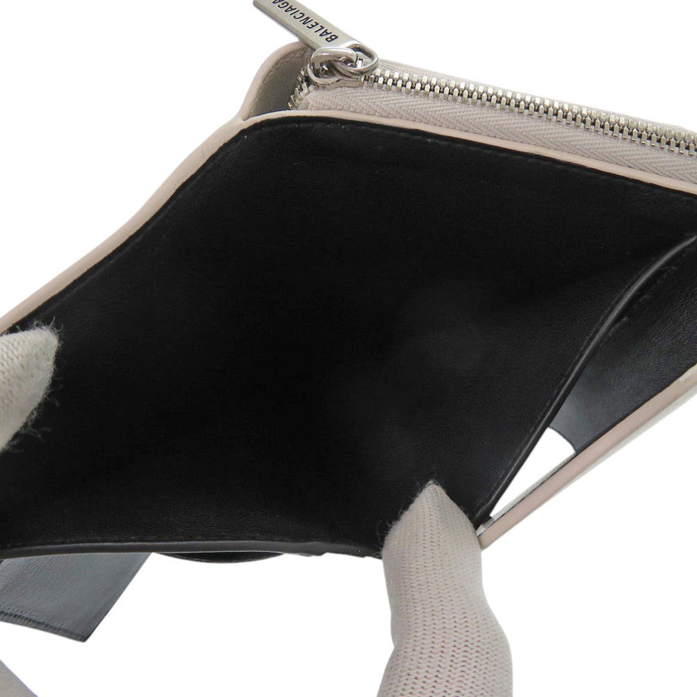 BALENCIAGA Tri-fold wallet 753762 9960 0 52754S leather off white Envelope Compact Wallet Women Used Authentic