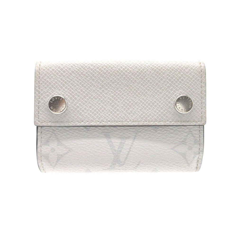 LOUIS VUITTON Tri-fold wallet M67621 Taiga white Taigalama Discovery Compact Wallet IC Chip