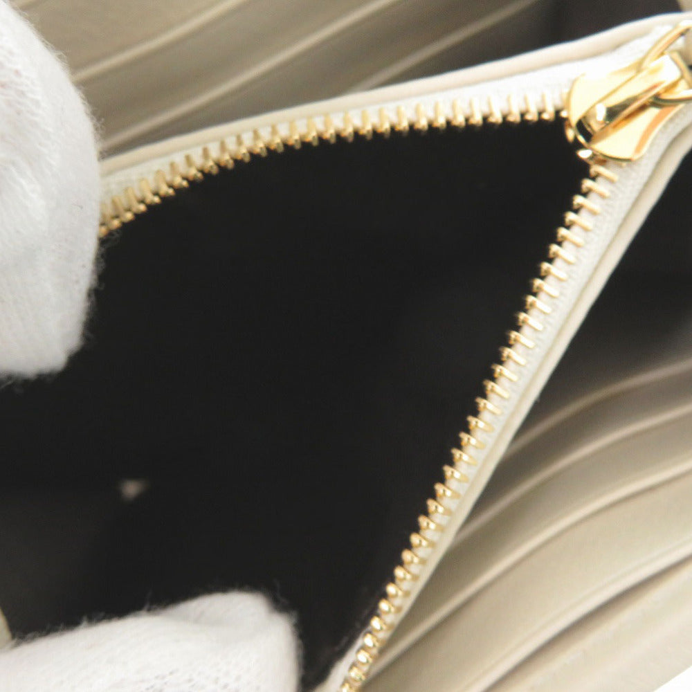 GUCCI Bifold Wallet 725219 leather white Blondy