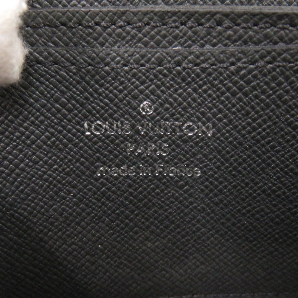 LOUIS VUITTON Coin case M32832 Taiga black Taiga Zip around purse