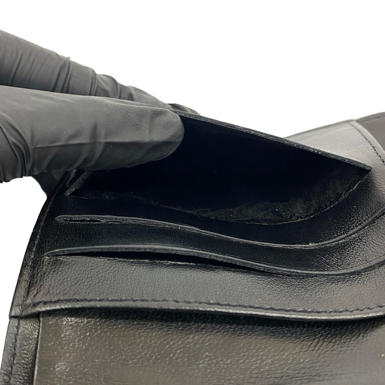 CHANEL Bifold Wallet lambskin black