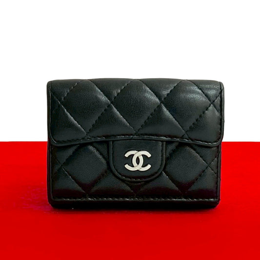 CHANEL Tri-fold wallet lambskin black Matrasse