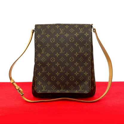 LOUIS VUITTON Shoulder Bag leather Brown Musette