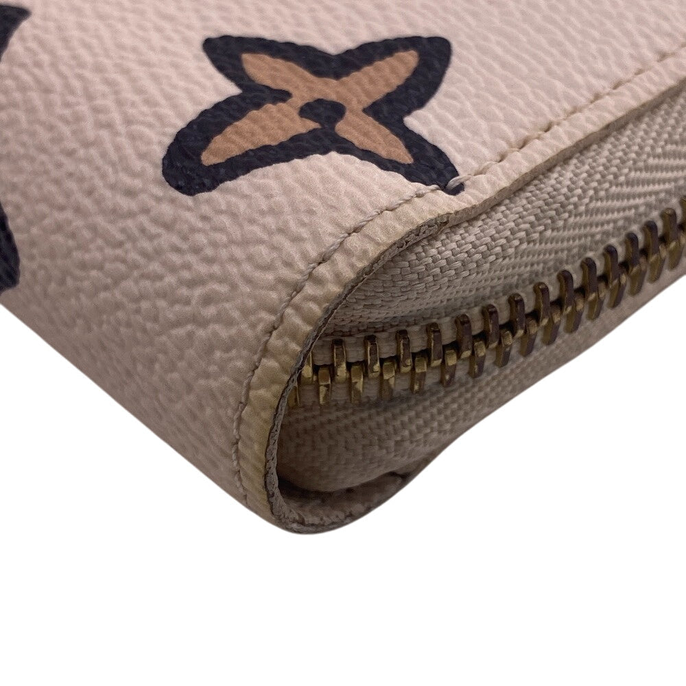 LOUIS VUITTON Long Wallet Purse M80676 leather Ivory wild at Heart Zippy wallet